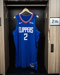Get the nike la clippers jerseys in nba fastbreak, throwback, authentic, swingman and many more. Press Release Honey And La Clippers Expand Partnership Introduce Honey Logo Patch On Clippers Jerseys Nov 20 2020