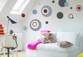 5 hiasan dinding dari benang wol ini unik banget, lihat yuk! 25 Inspirasi Unik Untuk Hiasan Kamar Kamu