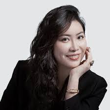 Faye Lo's Instagram, Twitter & Facebook