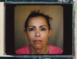 27 Photographers' Portraits of Their Moms, From Loving to Unapologetic