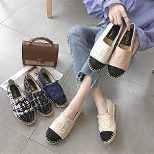 A light violet, blue and orange with gray undertones is combined here with a dark blue and strong orange to add color and vitality to. Top 9 Most Popular Wanita Penghibur Ideas And Get Free Shipping E906ma4c