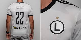 Fantastyczna koszulka meczowa dla kibiców i fanatyków klubu *legia warszawa*. Nowe Biale Koszulki Meczowe Legionisci Com