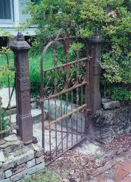 Iron Gate New Orleans In 2020 Garden Gates And Fencing Iron Garden Gates Metal Garden Gates