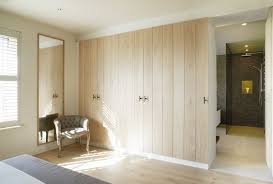 dressing kast in lichte eik huis interieur slaapkamerideeen interieur slaapkamer