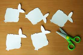 Insert the fin of the tail to the slot at the lower body. Fish Shapes Free Printable Templates Coloring Pages Firstpalette Com