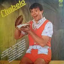 El tema fue un robo que devastó al pequeño. Chabelo Chabelo Vinyl Lp Album At Discogs Album Covers Worst Album Covers Album
