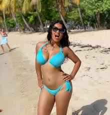 Actress Salma Hayeks Bikini Photos Are Something to Behold: See Her  Swimsuit Pictures