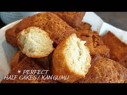 * put some white sugar into a bag, add a couple mandazi, and shake the bag to cover the mandazi with sugar. How To Make Half Cake Mandazi In Uganda Herunterladen