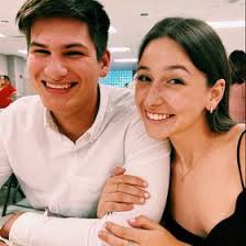 Emma Gaspard (emmakarengaspar)