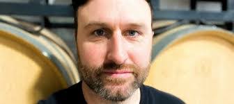 Leonard Oakes's Instagram, Twitter & Facebook