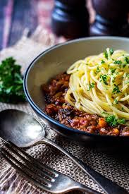 Side View Of Mushroom And Lentil Vegan Spaghetti Bolognese Ready To Eat Vegan Spaghetti Vegetarian Pasta Dishes Spaghetti Bolognese