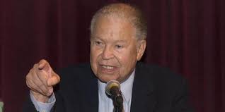 Zomrel prvý zvolený černošský senátor Edward Brooke