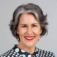 Danielle Somers's Instagram, Twitter & Facebook