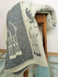 Table of contents top 5 wool blanket reviews desert breeze alpaca and sheep wool blanket Wool Throw Happy Moose Linen 4 You