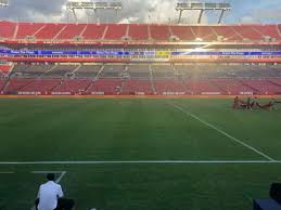 Photos At Raymond James Stadium That Are At The 50 Yard Line