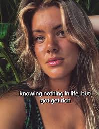 Josie Cormier (@josiecormier)