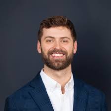 Alvin Lipscomb's Instagram, Twitter & Facebook