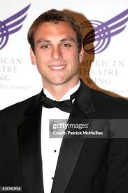 321 Chris De Vos Photos & High Res Pictures