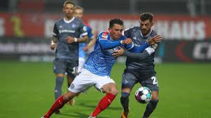 Hsv spielt montags gegen holstein kiel, freitags gegen den vfl bochum ; Holstein Kiel Hamburger Sv Hsv Gibt Sieg Spat Aus Der Hand Eurosport