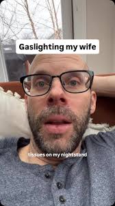 gaslighting my wife with fake famous actors😂 #couple #funny #humor  #couplecomedy #wife #relationships