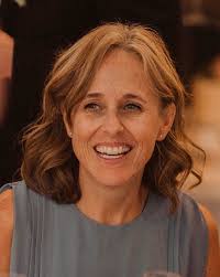 Meet Your Neighbor: Mary Ellen MacPhee