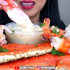 Asmr King Crab Legs X Tiger Shrimp Seafood Boil Mukbang With Creamy Alfredo Sauce Look At All That Deliciousness Are You Ready