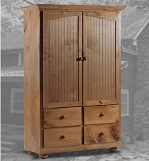 Before buying a wardrobe, of course, we must first consider the model and price. Lemari Pakaian Jati Minimalis Modern Jepara Heritage