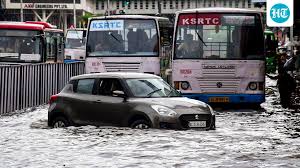 Monsoon set to enter India, Mumbai on IMD yellow alert; thunderstorms in store for Delhi | Weather wrap | India News