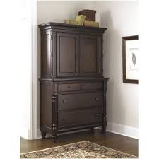 Key town bedroom storage bench. B668 46 Ashley Furniture Key Town Bedroom Chest