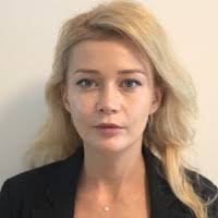 500+ profilů „Sandra“