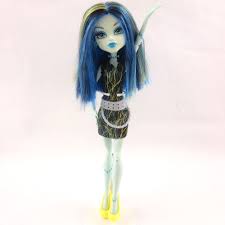 If your favourite character from monster high is lagoona blue then this page will be ideal for you. Monster High Doll Frankie Stein Recharge Station Blue Hair Replacement 4 Playset Mattel Hair Replacement Blue Hair Monster High