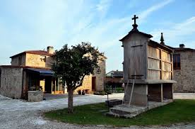 Und nirgendwo sind sie so berühmt wie in padrón, wenige kilometer südlich von santiago de compostela in galicien. Casa Rural Os Lambrans Padron A Corunya Spanien