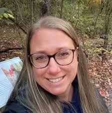 Who provides car detailing services in the Dundee area?