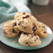 Cookies Chocolat Blanc Canneberges Delicieux Gateaux Pour Gouter Recette Cookies Chocolat Blanc Cookies Chocolat Blanc Recette Biscuit Chocolat