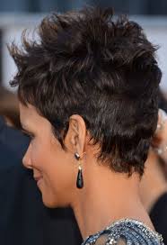 Black Hairstyles At The 2013 Academy Awards Black Hairstyles For Round Faces Halle Berry Hairstyles Short Hair Styles