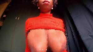 Free Self-sucking and spraying BREAST MILK Porn Video - Ebony 8