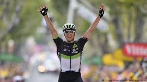 Edvald boasson hagen (born 17 may, 1987 in rudsbygd, norway) is a professional road racing cyclist riding for the uci proteam team columbia. Tour De France Edvald Boasson Hagen Wins Stage 19 Froome Retains Lead Sports German Football And Major International Sports News Dw 21 07 2017