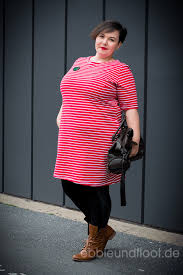 Aus dem angebot verschiedenerabendkleider für mollige damen habe ich ein traumhaftes abendkleid mit. Plus Size Schnittmuster Kleid Nahen Fur Mollige Frauen Und Outfit Tipps