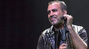 Haluk levent son dönemlerde sosyal medyanın en popüler insanları arasında. Haluk Levent On Tour Gecetix Blog News Magazin Events Tickets