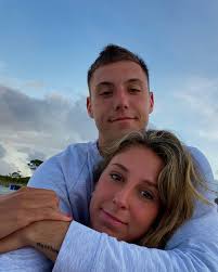 Cj Fredrick (@cj_fredrick5) • Instagram फोटोहरू र भिडियोहरू