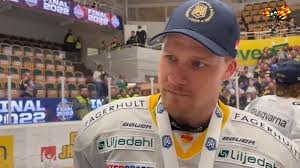 David Ullström dumpades av HV71