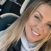 Vera Murphy's Instagram, Twitter & Facebook