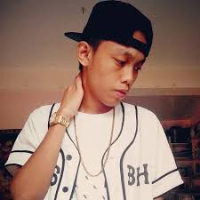 Skusta clee tabs, chords, guitar, bass, ukulele chords, power tabs and guitar pro tabs including sa susunod na lang, umaasa, zebbiana, much better, wag kanang magalit. Skusta Clee By Cjaycabanizas