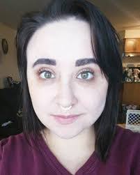 Courtney Moreland's Instagram, Twitter & Facebook