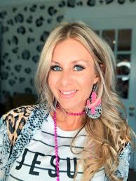 Introduction to small town sisters business