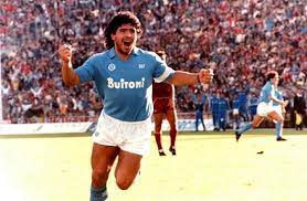 Diego maradona former footballer from argentina attacking midfield* oct 30, 1960 in lanús, argentina. Le Maglie Del Napoli Di Maradona Nella Storia Sponsor Trame E Colori Il Racconto Video Cn24