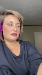 Krisnicolehinton1988