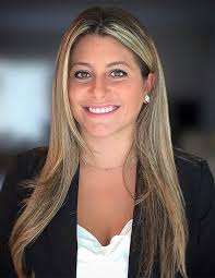 Rebecca Weisman's Instagram, Twitter & Facebook