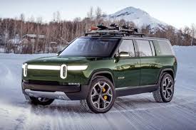 Ford Un Inedit Modele Electrique Avec Rivian Voiture Electrique Photo De Voiture Vehicules Electriques