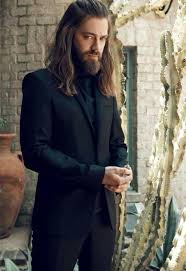 Томас пэйн родился 21 декабря 1982 года в английском городе челмсфорд, графство эссекс. Tom Payne Yum Jesus The Walking Dead Fear The Walking Dead The Walking Dead Tv